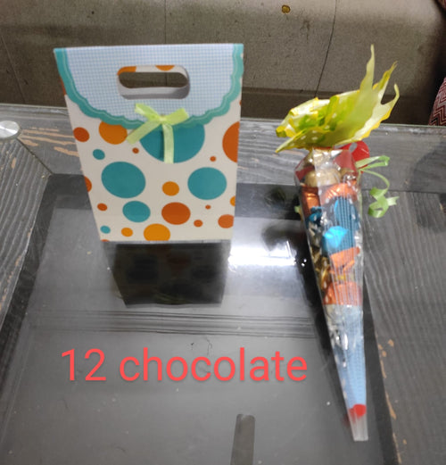 12 Chocolate Bouquet Gift Pack